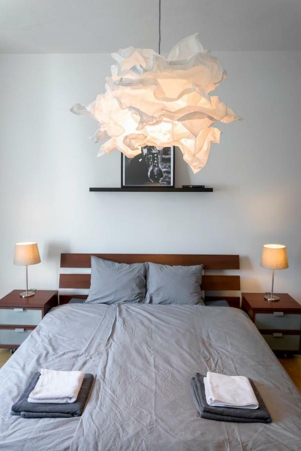Pollock Apartment In Old Town Bratislava Esterno foto
