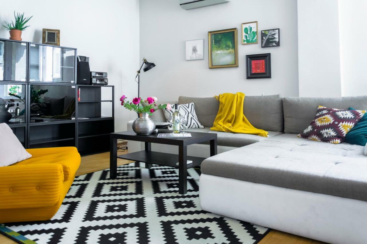 Pollock Apartment In Old Town Bratislava Esterno foto